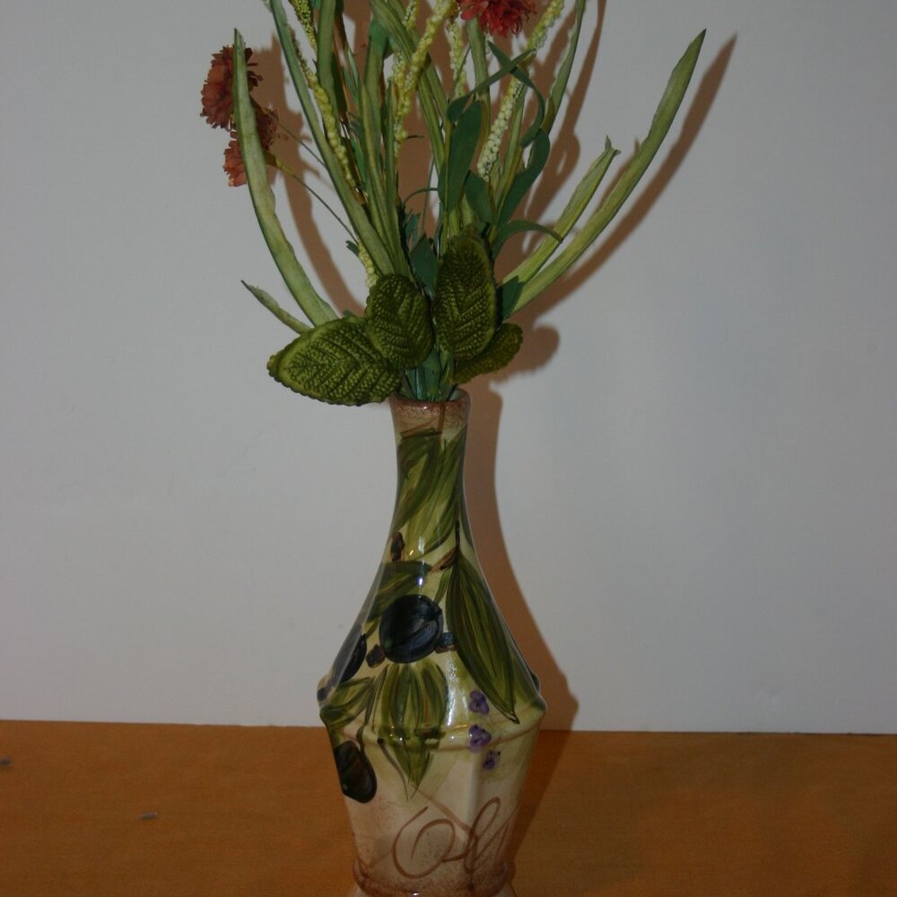 Tabletops Unlimited Olives Handpainted Collection 9" Vase R-742